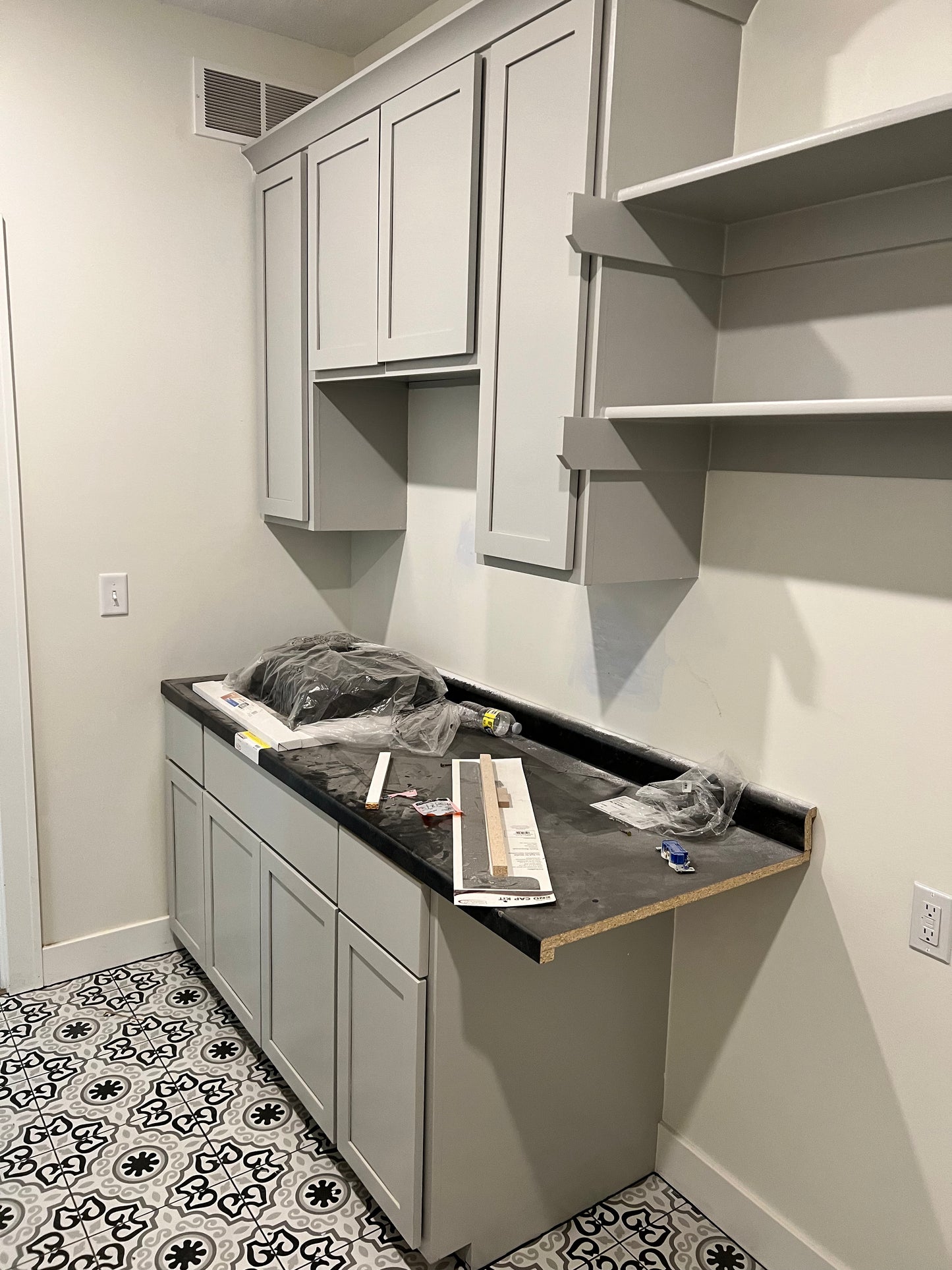Shaker Wall Cabinet