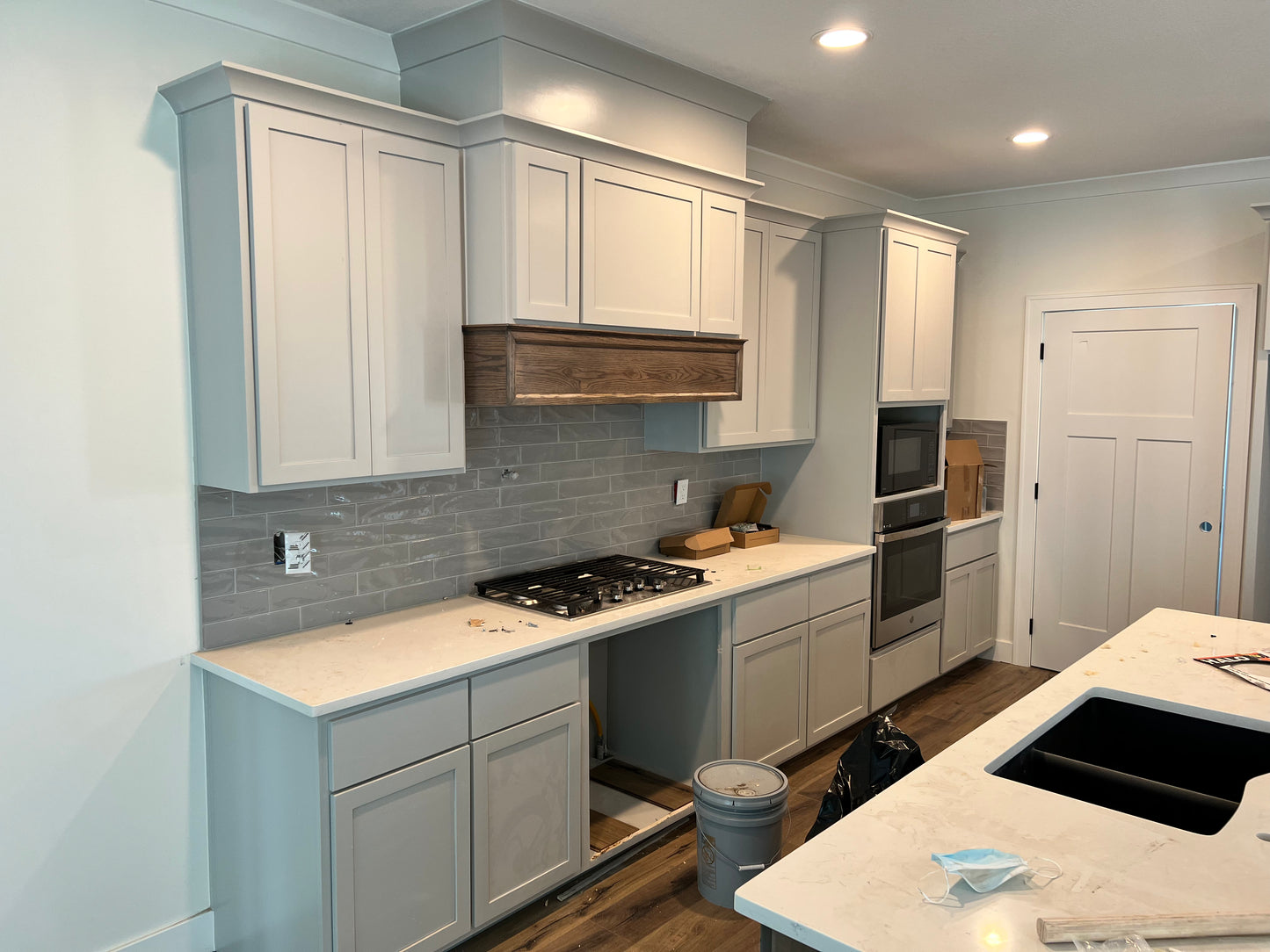 Shaker Wall Cabinet