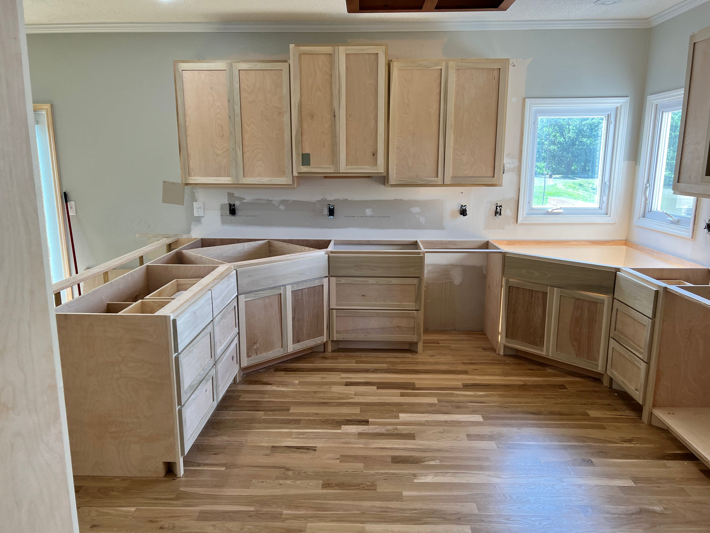 Shaker Wall Cabinet
